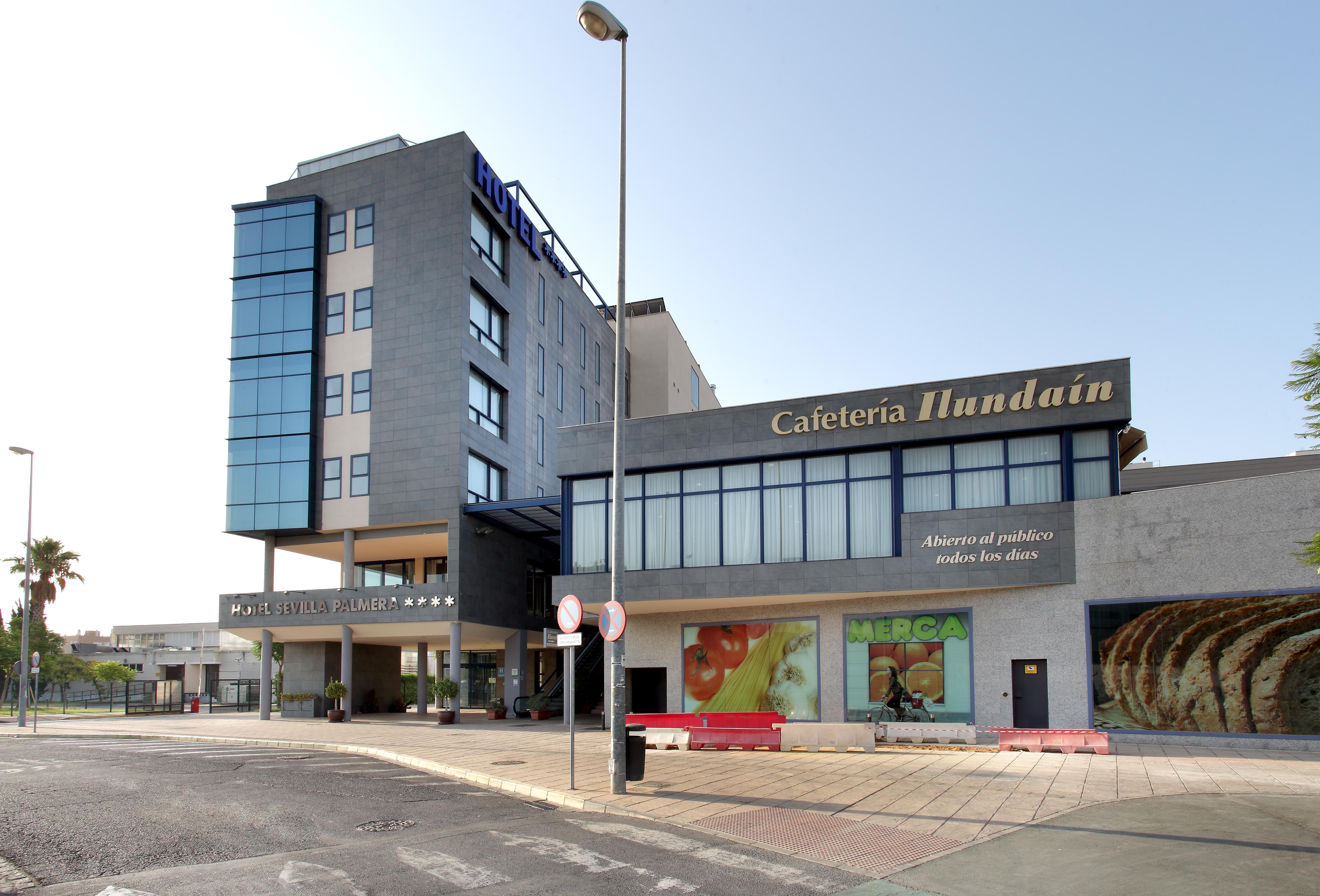 Exe Sevilla Palmera Zewnętrze zdjęcie