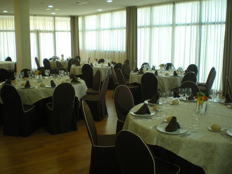 Exe Sevilla Palmera Restauracja zdjęcie